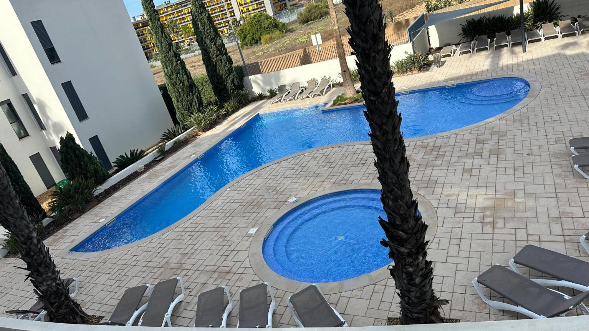 Cavalo Preto Beach Resort กัวเตย์รา ภายนอก รูปภาพ